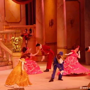 Beauty_and_the_Beast_Stage_Show_22