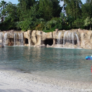 Discovery_Cove_Tropical_Pool_01