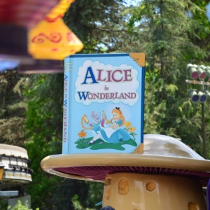 Alice-in-Wonderland-31