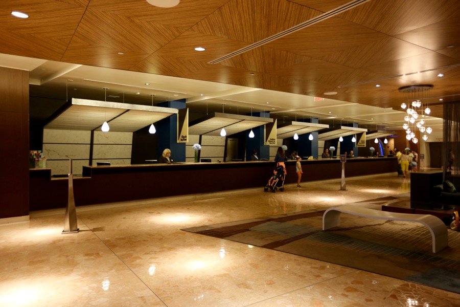 Contemporary-resort-lobby-09