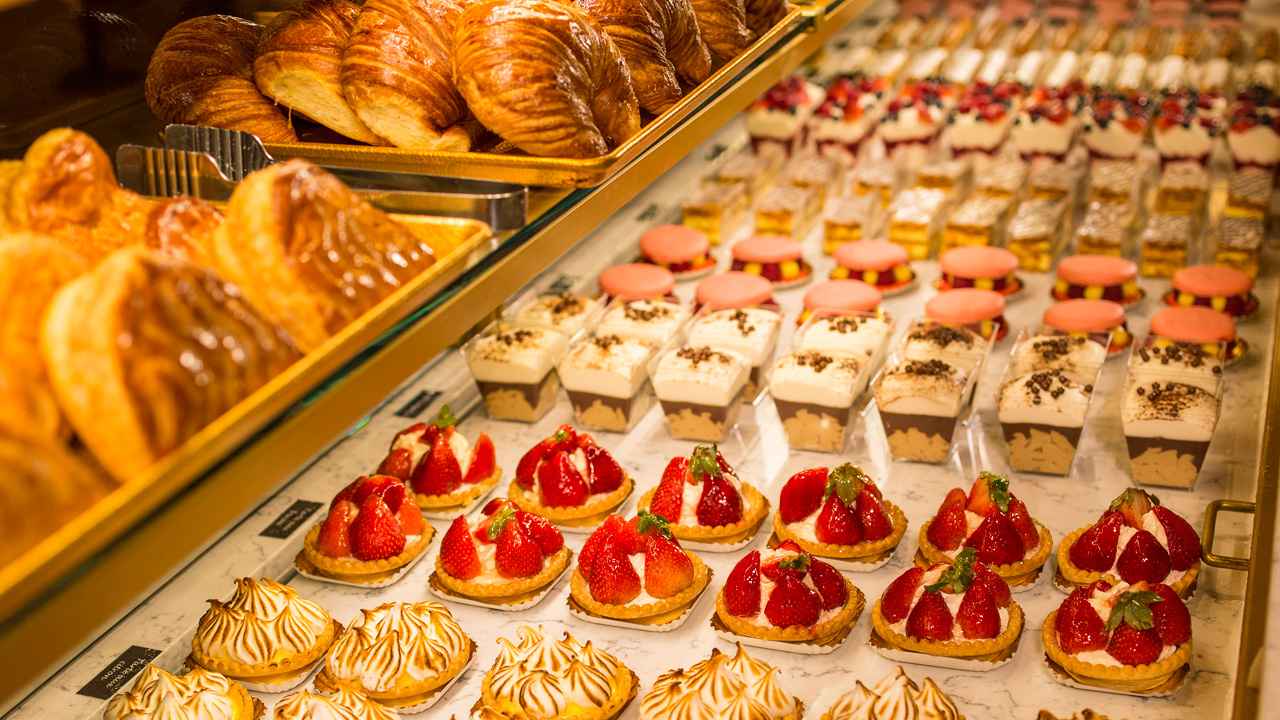Desserts-at-Les-Halles-in-Epcot.jpg